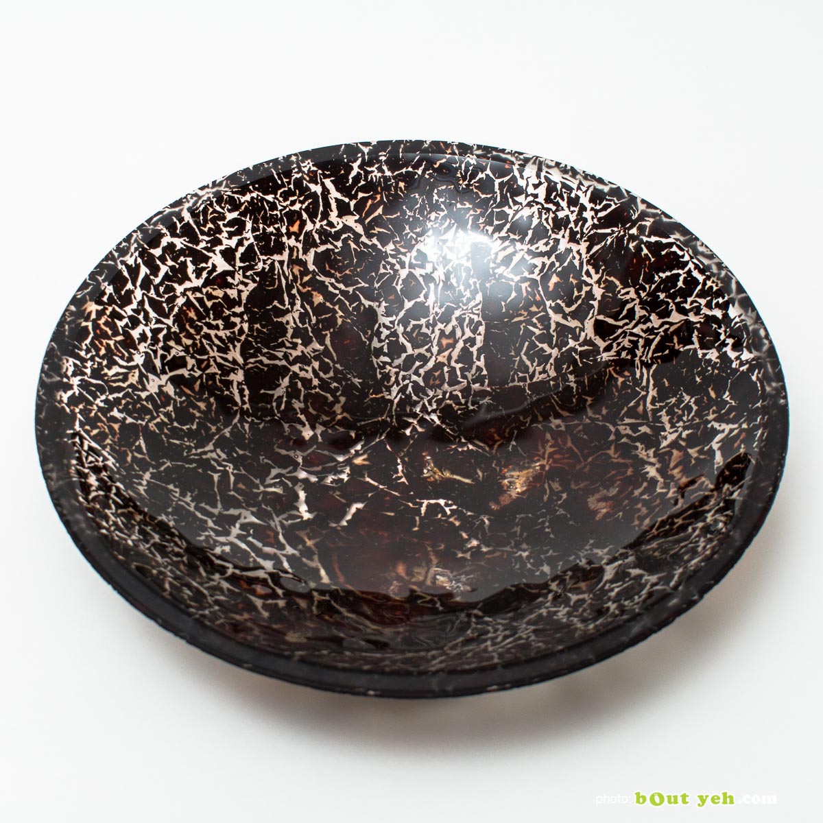 Contemporary bullseye glass bowl in panta rhei red by Keith Sheppard Irish glassware - photo 1616
