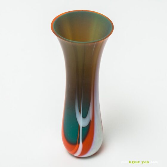 Contemporary orange bullseye tulip vase with green interior - hand made Irish glassware, photo 1676