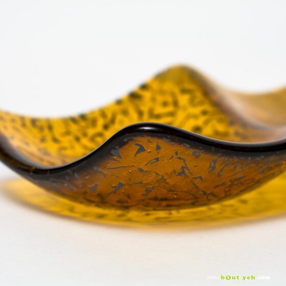 Streaky mid amber and white wisps hand made glass plate - Irish Glassware photo 1587