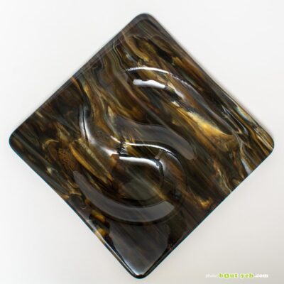 Ying yang square bullseye glass plate with copper patternation photo 1592