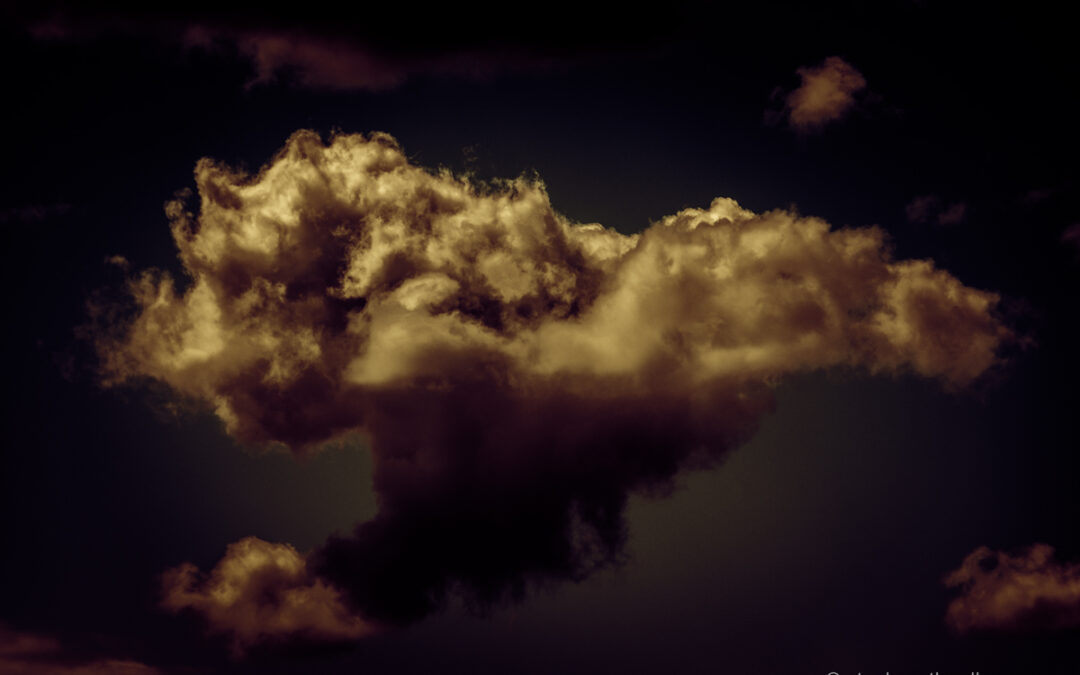 Flitter – limited edition fine art photograph of clouds